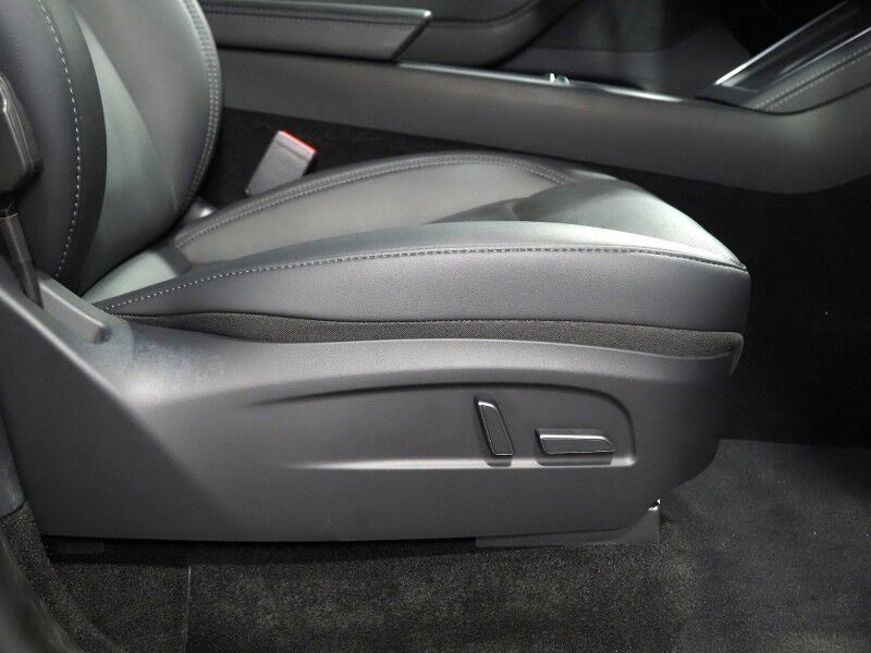 2026 Tesla Model Y Premium AWD *TRAFFIC AWARE CRUISE CONTROL, NAVIGATION, SAFETY ALERTS, AUTOMATIC PARKING, SURROUND CAMERAS, PANORAMA GLASS ROOF, CLIMATE SEATS, HEATED STEERING, WIRELESS CHARGING Round Rock TX