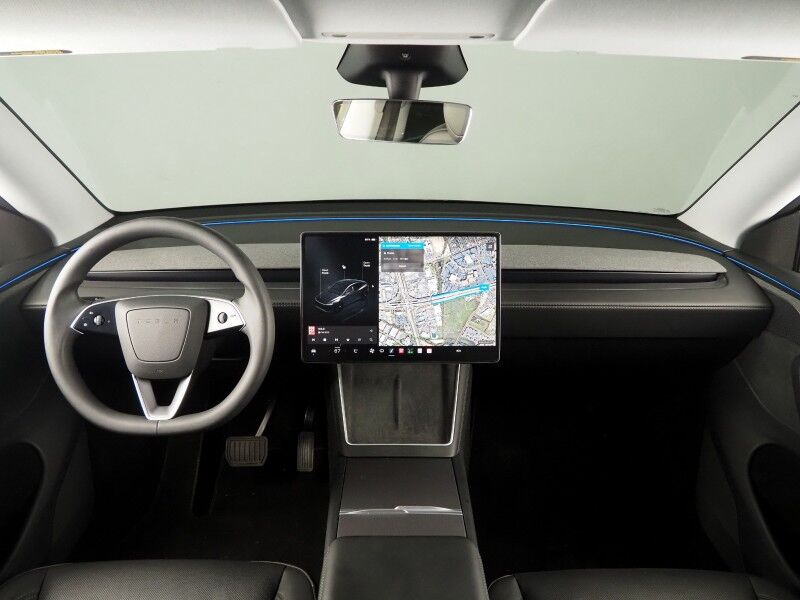 2026 Tesla Model Y Premium AWD *TRAFFIC AWARE CRUISE CONTROL, NAVIGATION, SAFETY ALERTS, AUTOMATIC PARKING, SURROUND CAMERAS, PANORAMA GLASS ROOF, CLIMATE SEATS, HEATED STEERING, WIRELESS CHARGING