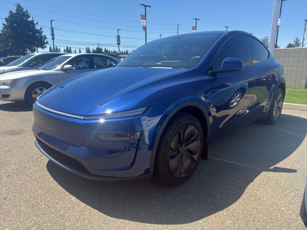 2026 Tesla Model Y Premium