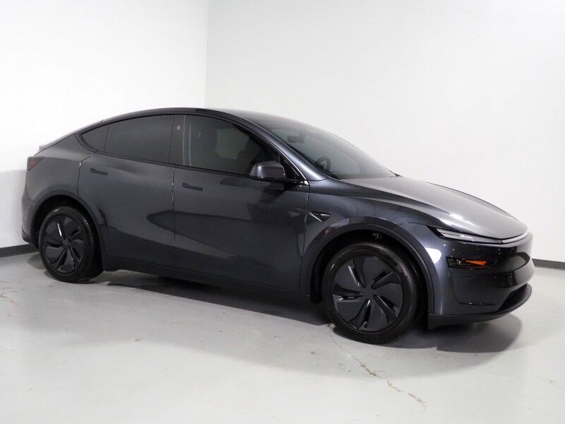 2026 Tesla Model Y Premium RWD *AUTOPILOT, NAVIGATION, SAFETY ALERTS, ADAPTIVE CRUISE, AUTOMATIC PARKING, SURROUND CAMERAS, PANORAMA GLASS ROOF, CLIMATE SEATS, HEATED STEERING, WIRELESS CHARGING