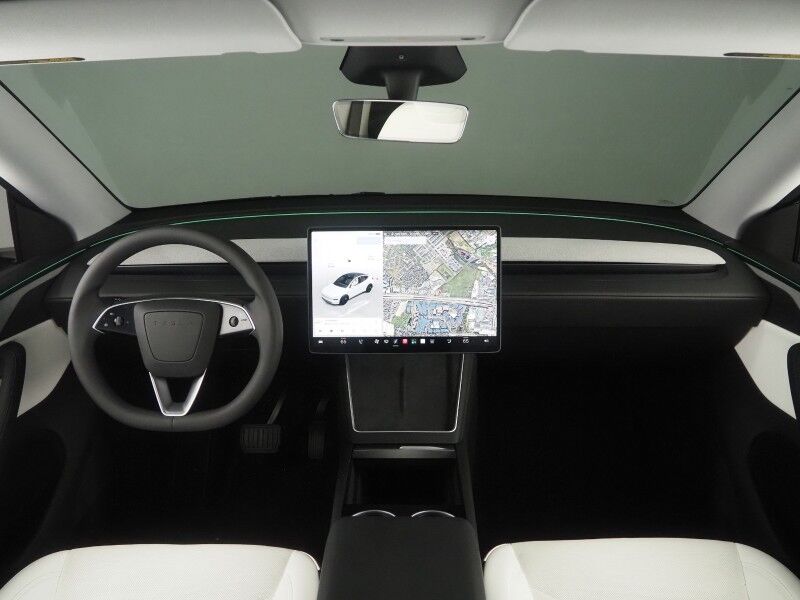 2026 Tesla Model Y Premium RWD *AUTOPILOT, NAVIGATION, SAFETY ALERTS, ADAPTIVE CRUISE, AUTOMATIC PARKING, SURROUND CAMERAS, PANORAMA GLASS ROOF, CLIMATE SEATS, HEATED STEERING, WIRELESS CHARGING