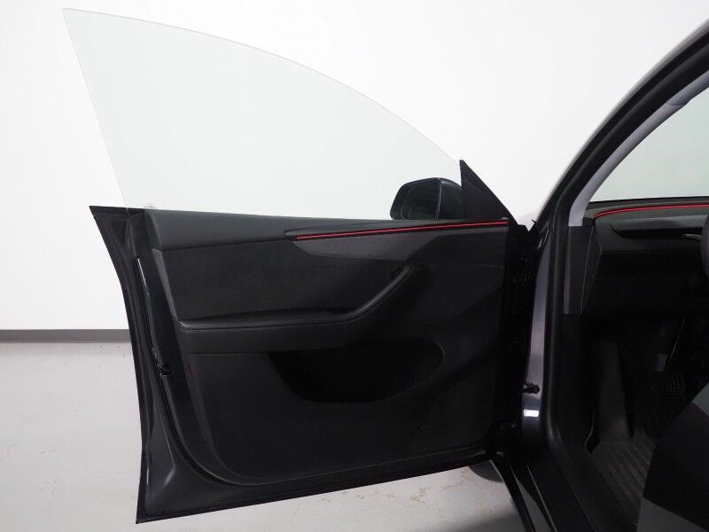 2026 Tesla Model Y Premium RWD *AUTOPILOT, NAVIGATION, SAFETY ALERTS, ADAPTIVE CRUISE, AUTOMATIC PARKING, SURROUND CAMERAS, PANORAMA GLASS ROOF, CLIMATE SEATS, HEATED STEERING, WIRELESS CHARGING Round Rock TX