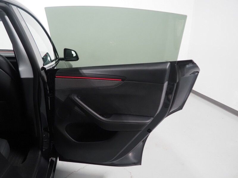 2026 Tesla Model Y Premium RWD *AUTOPILOT, NAVIGATION, SAFETY ALERTS, ADAPTIVE CRUISE, AUTOMATIC PARKING, SURROUND CAMERAS, PANORAMA GLASS ROOF, CLIMATE SEATS, HEATED STEERING, WIRELESS CHARGING Round Rock TX