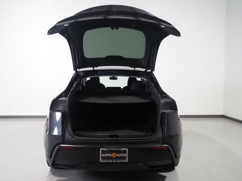 2026 Tesla Model Y Premium RWD *AUTOPILOT, NAVIGATION, SAFETY ALERTS, ADAPTIVE CRUISE, AUTOMATIC PARKING, SURROUND CAMERAS, PANORAMA GLASS ROOF, CLIMATE SEATS, HEATED STEERING, WIRELESS CHARGING Round Rock TX