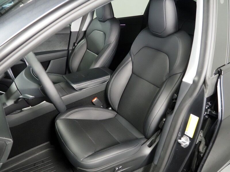 2026 Tesla Model Y Premium RWD *AUTOPILOT, NAVIGATION, SAFETY ALERTS, ADAPTIVE CRUISE, AUTOMATIC PARKING, SURROUND CAMERAS, PANORAMA GLASS ROOF, CLIMATE SEATS, HEATED STEERING, WIRELESS CHARGING Round Rock TX