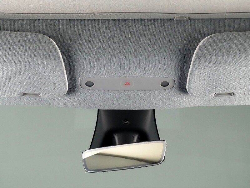 2026 Tesla Model Y Premium RWD *AUTOPILOT, NAVIGATION, SAFETY ALERTS, ADAPTIVE CRUISE, AUTOMATIC PARKING, SURROUND CAMERAS, PANORAMA GLASS ROOF, CLIMATE SEATS, HEATED STEERING, WIRELESS CHARGING Round Rock TX
