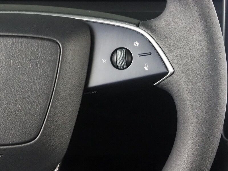 2026 Tesla Model Y Premium RWD *AUTOPILOT, NAVIGATION, SAFETY ALERTS, ADAPTIVE CRUISE, AUTOMATIC PARKING, SURROUND CAMERAS, PANORAMA GLASS ROOF, CLIMATE SEATS, HEATED STEERING, WIRELESS CHARGING Round Rock TX