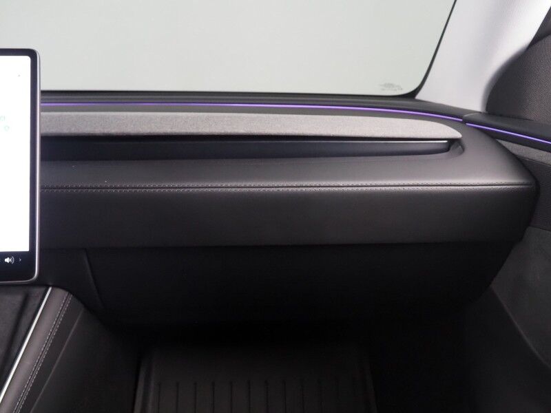 2026 Tesla Model Y Premium RWD *AUTOPILOT, NAVIGATION, SAFETY ALERTS, ADAPTIVE CRUISE, AUTOMATIC PARKING, SURROUND CAMERAS, PANORAMA GLASS ROOF, CLIMATE SEATS, HEATED STEERING, WIRELESS CHARGING Round Rock TX