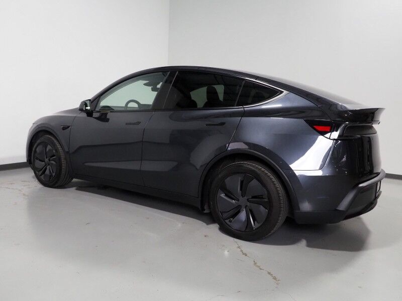 2026 Tesla Model Y Premium RWD *AUTOPILOT, NAVIGATION, SAFETY ALERTS, ADAPTIVE CRUISE, AUTOMATIC PARKING, SURROUND CAMERAS, PANORAMA GLASS ROOF, CLIMATE SEATS, HEATED STEERING, WIRELESS CHARGING Round Rock TX