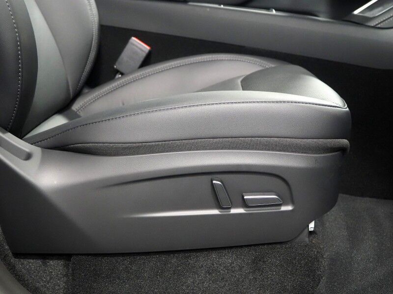 2026 Tesla Model Y Premium RWD *AUTOPILOT, NAVIGATION, SAFETY ALERTS, ADAPTIVE CRUISE, AUTOMATIC PARKING, SURROUND CAMERAS, PANORAMA GLASS ROOF, CLIMATE SEATS, HEATED STEERING, WIRELESS CHARGING Round Rock TX