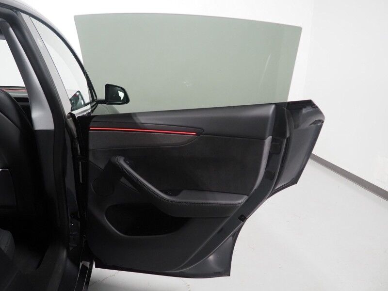 2026 Tesla Model Y Premium RWD *AUTOPILOT, NAVIGATION, SAFETY ALERTS, ADAPTIVE CRUISE, AUTOMATIC PARKING, SURROUND CAMERAS, PANORAMA GLASS ROOF, CLIMATE SEATS, HEATED STEERING, WIRELESS CHARGING Round Rock TX