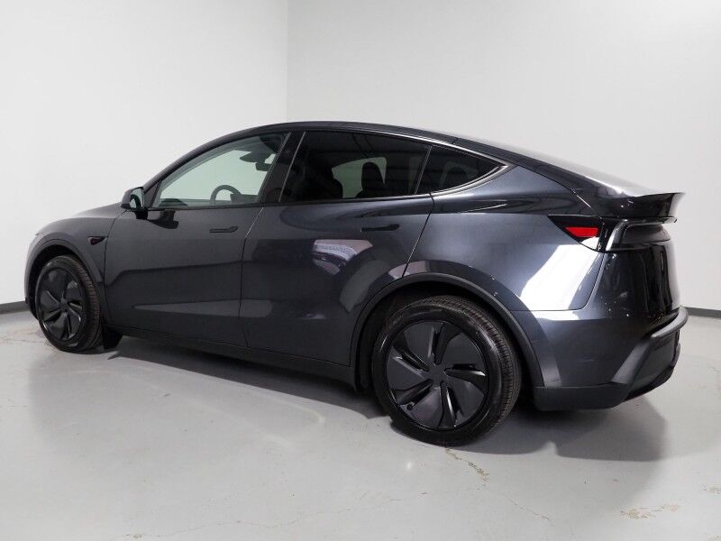 2026 Tesla Model Y Premium RWD *AUTOPILOT, NAVIGATION, SAFETY ALERTS, ADAPTIVE CRUISE, AUTOMATIC PARKING, SURROUND CAMERAS, PANORAMA GLASS ROOF, CLIMATE SEATS, HEATED STEERING, WIRELESS CHARGING Round Rock TX