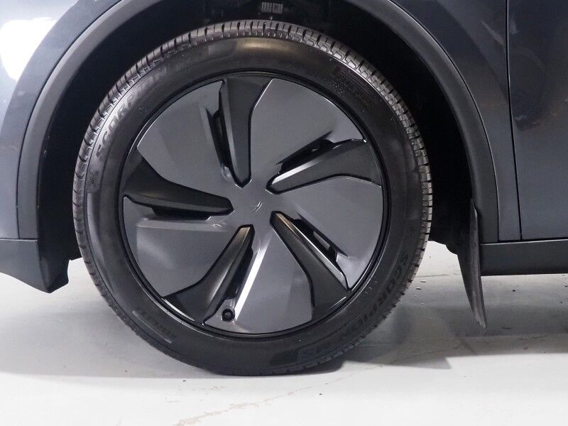 2026 Tesla Model Y Premium RWD *AUTOPILOT, NAVIGATION, SAFETY ALERTS, ADAPTIVE CRUISE, AUTOMATIC PARKING, SURROUND CAMERAS, PANORAMA GLASS ROOF, CLIMATE SEATS, HEATED STEERING, WIRELESS CHARGING Round Rock TX