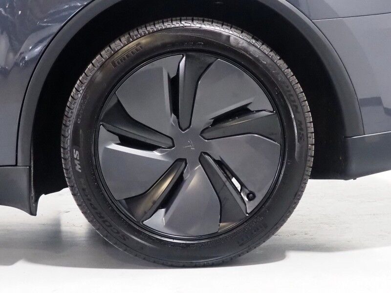 2026 Tesla Model Y Premium RWD *AUTOPILOT, NAVIGATION, SAFETY ALERTS, ADAPTIVE CRUISE, AUTOMATIC PARKING, SURROUND CAMERAS, PANORAMA GLASS ROOF, CLIMATE SEATS, HEATED STEERING, WIRELESS CHARGING Round Rock TX