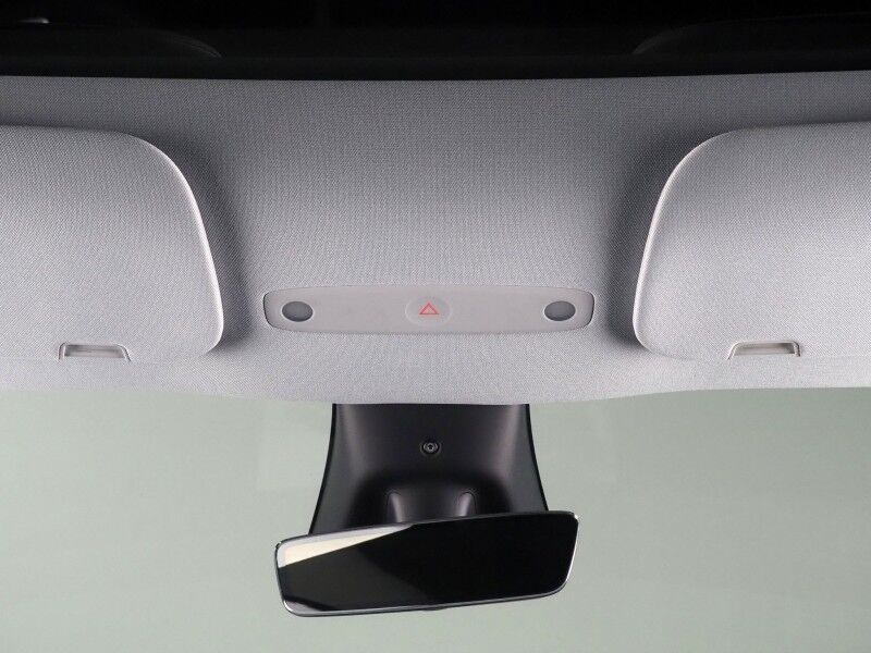 2026 Tesla Model Y Premium RWD *AUTOPILOT, NAVIGATION, SAFETY ALERTS, ADAPTIVE CRUISE, AUTOMATIC PARKING, SURROUND CAMERAS, PANORAMA GLASS ROOF, CLIMATE SEATS, HEATED STEERING, WIRELESS CHARGING Round Rock TX