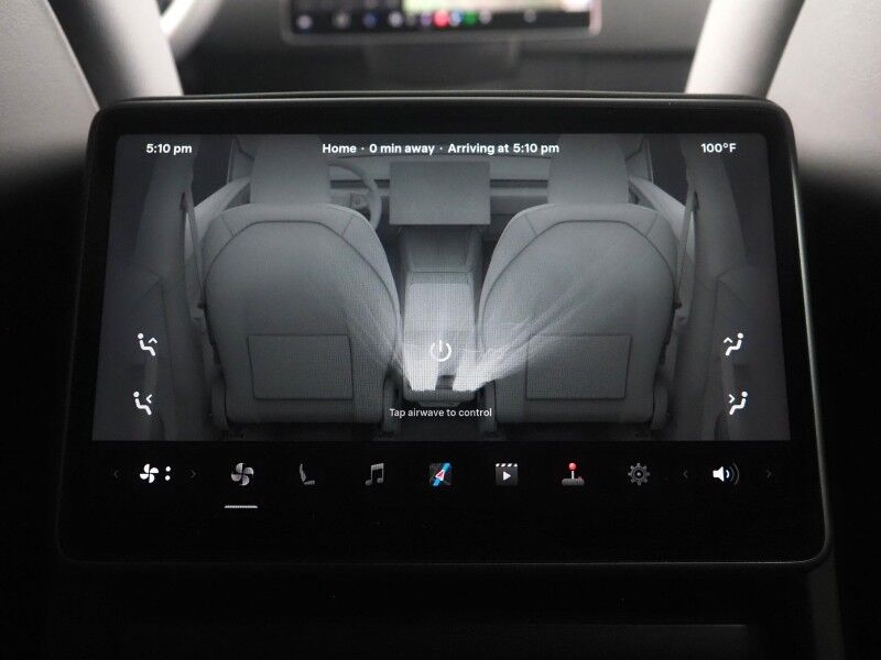 2026 Tesla Model Y Premium RWD *TRAFFIC AWARE CRUISE CONTROL, NAVIGATION, SAFETY ALERTS, AUTOMATIC PARKING, SURROUND CAMERAS, PANORAMA GLASS ROOF, CLIMATE SEATS, HEATED STEERING, WIRELESS CHARGING Round Rock TX
