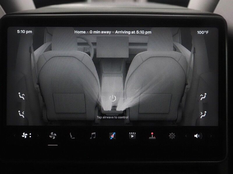 2026 Tesla Model Y Premium RWD *TRAFFIC AWARE CRUISE CONTROL, NAVIGATION, SAFETY ALERTS, AUTOMATIC PARKING, SURROUND CAMERAS, PANORAMA GLASS ROOF, CLIMATE SEATS, HEATED STEERING, WIRELESS CHARGING Round Rock TX