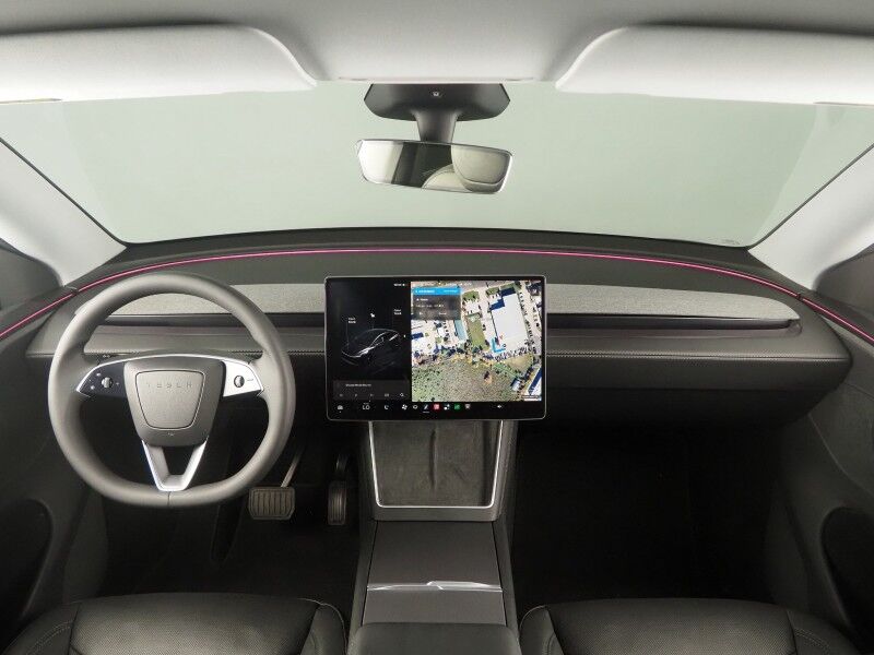 2026 Tesla Model Y Premium RWD *TRAFFIC AWARE CRUISE CONTROL, NAVIGATION, SAFETY ALERTS, AUTOMATIC PARKING, SURROUND CAMERAS, PANORAMA GLASS ROOF, CLIMATE SEATS, HEATED STEERING, WIRELESS CHARGING