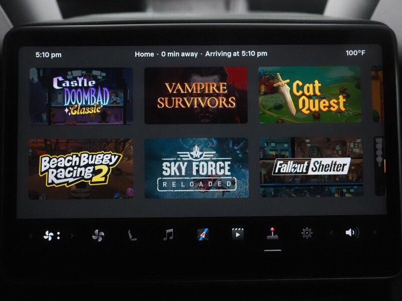 2026 Tesla Model Y Premium RWD *TRAFFIC AWARE CRUISE CONTROL, NAVIGATION, SAFETY ALERTS, AUTOMATIC PARKING, SURROUND CAMERAS, PANORAMA GLASS ROOF, CLIMATE SEATS, HEATED STEERING, WIRELESS CHARGING Round Rock TX