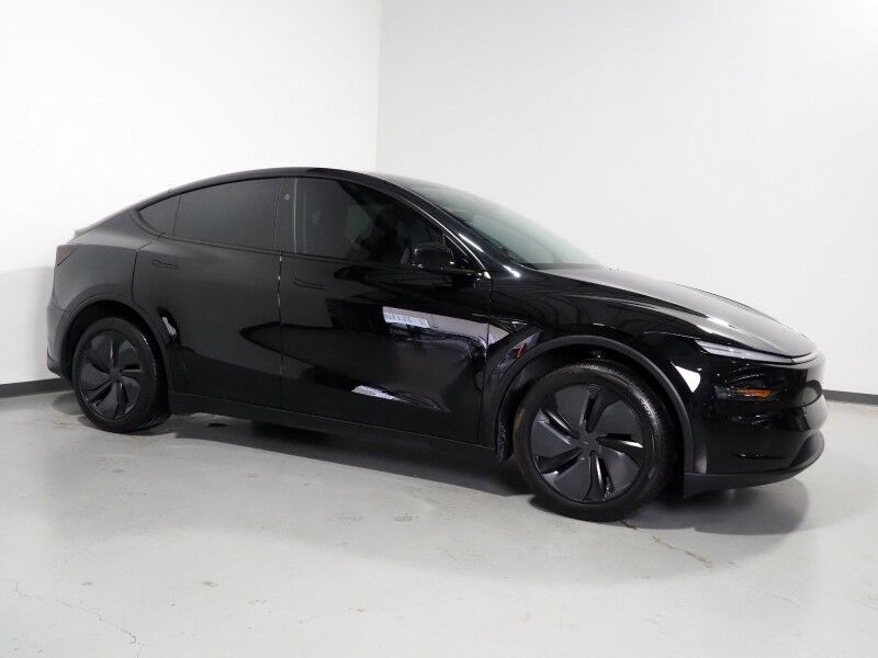 2026 Tesla Model Y Premium RWD *TRAFFIC AWARE CRUISE CONTROL, NAVIGATION, SAFETY ALERTS, AUTOMATIC PARKING, SURROUND CAMERAS, PANORAMA GLASS ROOF, CLIMATE SEATS, HEATED STEERING, WIRELESS CHARGING