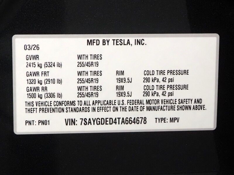 2026 Tesla Model Y Premium RWD *TRAFFIC AWARE CRUISE CONTROL, NAVIGATION, SAFETY ALERTS, AUTOMATIC PARKING, SURROUND CAMERAS, PANORAMA GLASS ROOF, CLIMATE SEATS, HEATED STEERING, WIRELESS CHARGING Round Rock TX