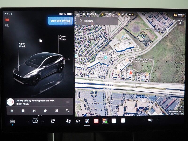 2026 Tesla Model Y Premium RWD *TRAFFIC AWARE CRUISE CONTROL, NAVIGATION, SAFETY ALERTS, AUTOMATIC PARKING, SURROUND CAMERAS, PANORAMA GLASS ROOF, CLIMATE SEATS, HEATED STEERING, WIRELESS CHARGING Round Rock TX