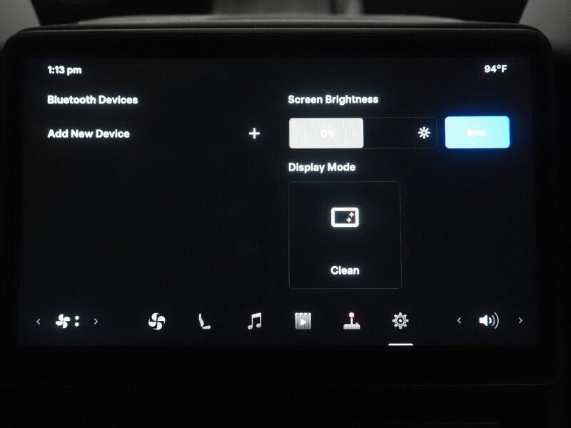 2026 Tesla Model Y Premium RWD *TRAFFIC AWARE CRUISE CONTROL, NAVIGATION, SAFETY ALERTS, AUTOMATIC PARKING, SURROUND CAMERAS, PANORAMA GLASS ROOF, CLIMATE SEATS, HEATED STEERING, WIRELESS CHARGING Round Rock TX
