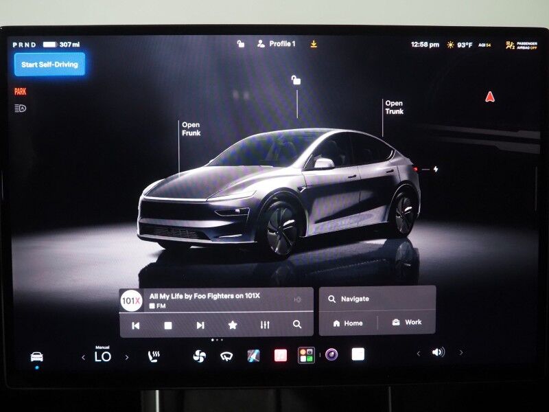 2026 Tesla Model Y Premium RWD *TRAFFIC AWARE CRUISE CONTROL, NAVIGATION, SAFETY ALERTS, AUTOMATIC PARKING, SURROUND CAMERAS, PANORAMA GLASS ROOF, CLIMATE SEATS, HEATED STEERING, WIRELESS CHARGING Round Rock TX