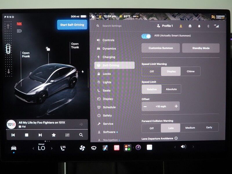 2026 Tesla Model Y Premium RWD *TRAFFIC AWARE CRUISE CONTROL, NAVIGATION, SAFETY ALERTS, AUTOMATIC PARKING, SURROUND CAMERAS, PANORAMA GLASS ROOF, CLIMATE SEATS, HEATED STEERING, WIRELESS CHARGING Round Rock TX
