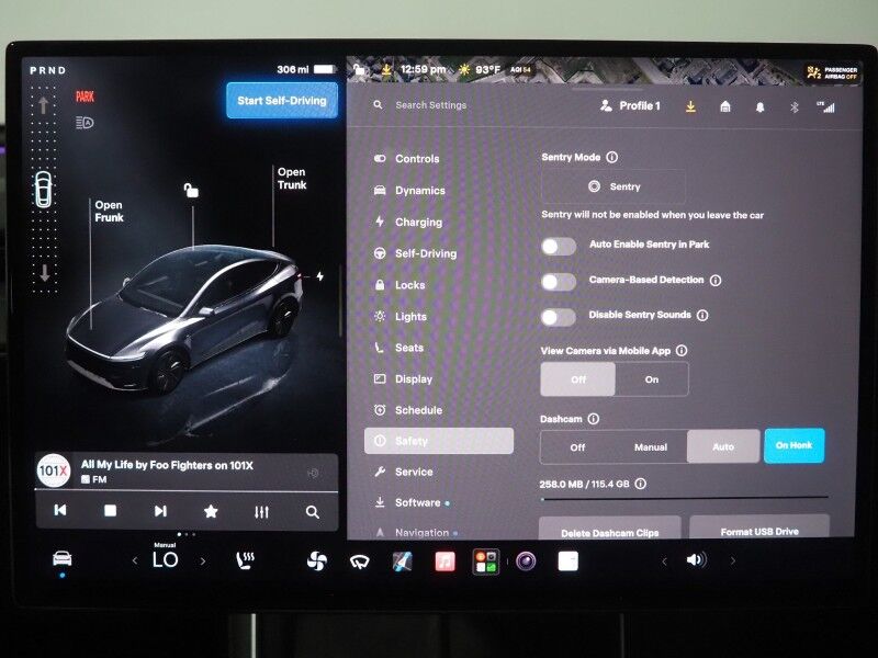 2026 Tesla Model Y Premium RWD *TRAFFIC AWARE CRUISE CONTROL, NAVIGATION, SAFETY ALERTS, AUTOMATIC PARKING, SURROUND CAMERAS, PANORAMA GLASS ROOF, CLIMATE SEATS, HEATED STEERING, WIRELESS CHARGING Round Rock TX