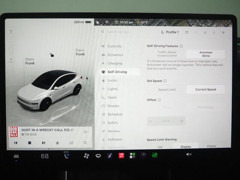 2026 Tesla Model Y Premium RWD *TRAFFIC AWARE CRUISE CONTROL, NAVIGATION, SAFETY ALERTS, AUTOMATIC PARKING, SURROUND CAMERAS, PANORAMA GLASS ROOF, CLIMATE SEATS, HEATED STEERING, WIRELESS CHARGING Round Rock TX