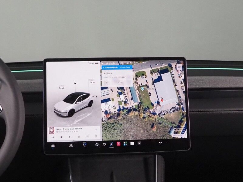 2026 Tesla Model Y Premium RWD *TRAFFIC AWARE CRUISE CONTROL, NAVIGATION, SAFETY ALERTS, AUTOMATIC PARKING, SURROUND CAMERAS, PANORAMA GLASS ROOF, CLIMATE SEATS, HEATED STEERING, WIRELESS CHARGING Round Rock TX