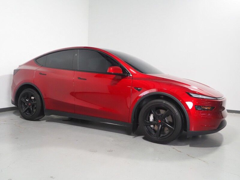2026 Tesla Model Y Premium RWD *TRAFFIC AWARE CRUISE CONTROL, NAVIGATION, SAFETY ALERTS, AUTOMATIC PARKING, SURROUND CAMERAS, PANORAMA GLASS ROOF, CLIMATE SEATS, HEATED STEERING, WIRELESS CHARGING