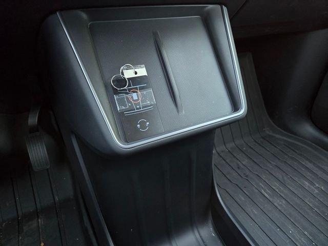 2026 Tesla Model Y Standard Range Folsom CA