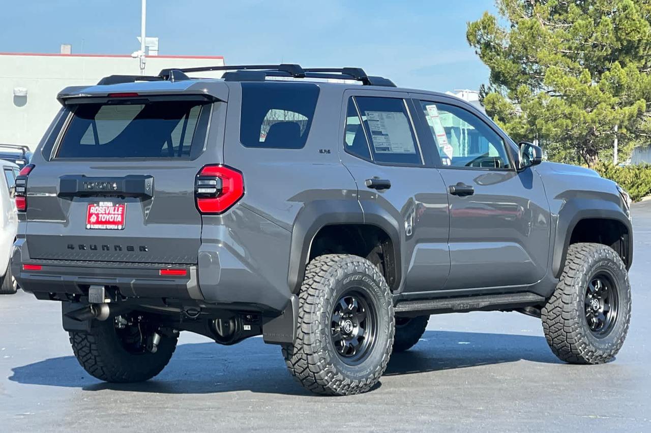 2026 Toyota 4Runner SR5