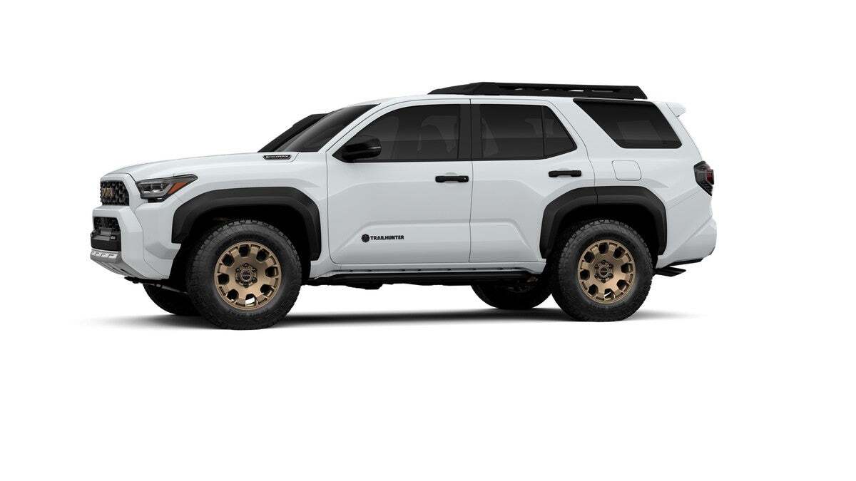 2026 Toyota 4Runner i-FORCE MAX 4Runner Trailhunter Roseville CA