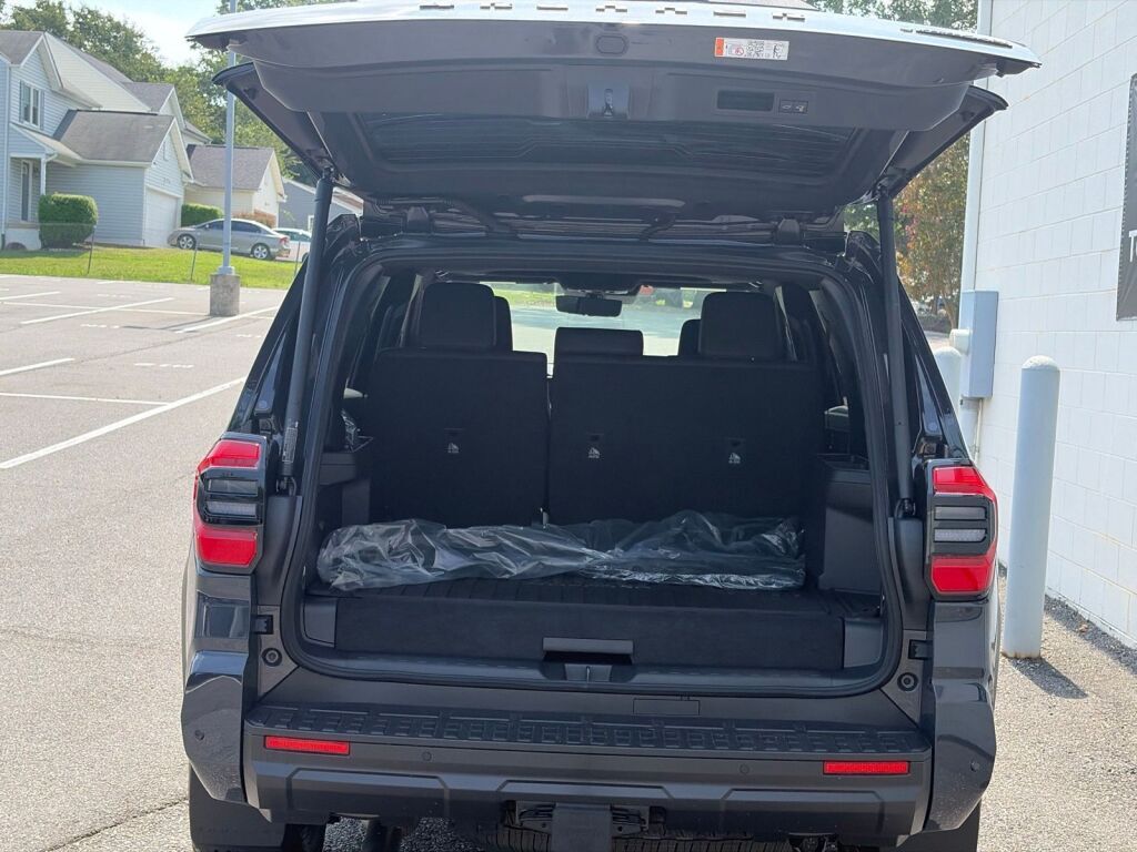 2026 Toyota 4Runner i-FORCE MAX TRD Off-Road Premium i-FORCE MAX Fredericksburg VA