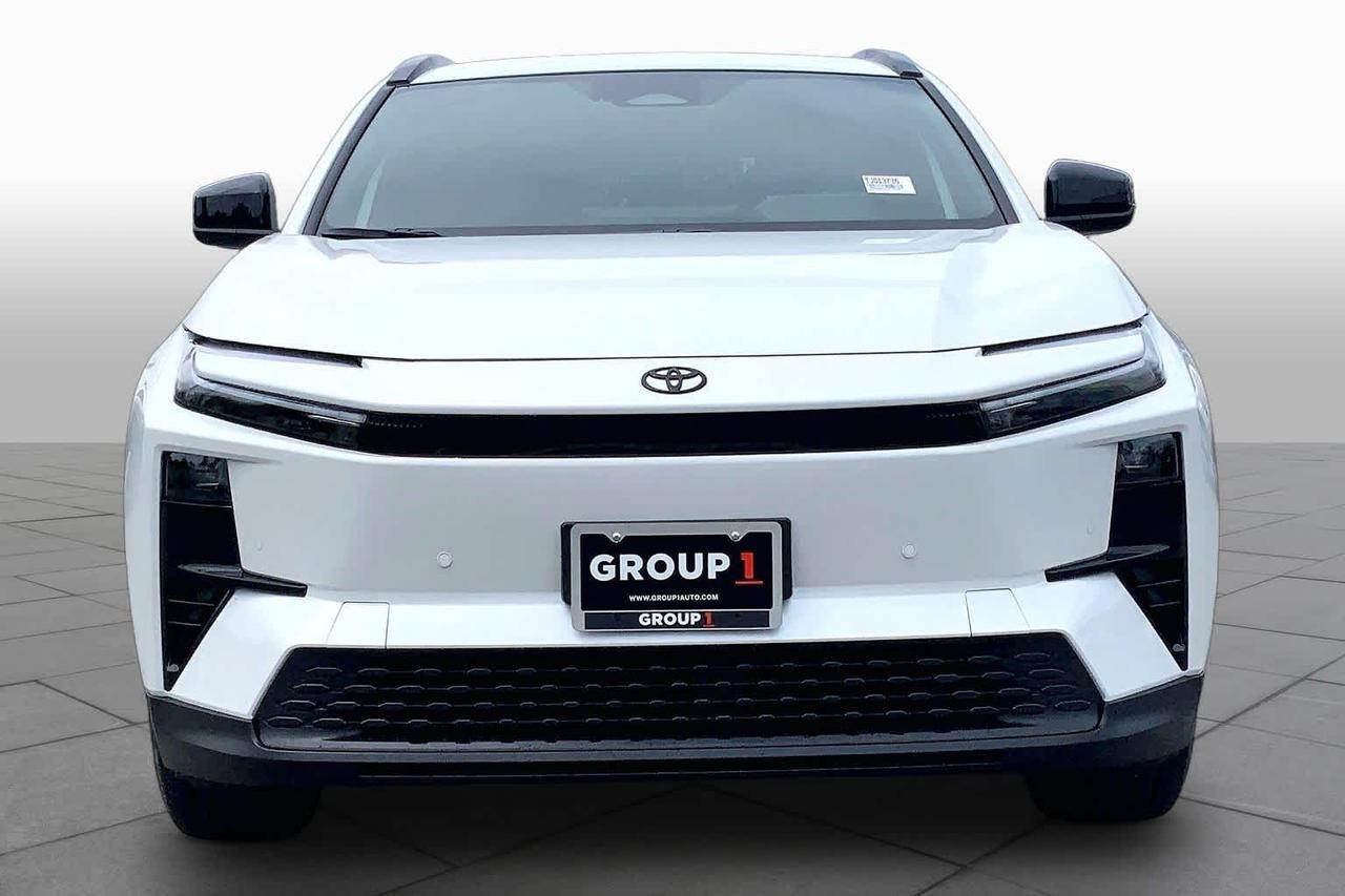 2026 Toyota C-HR SE