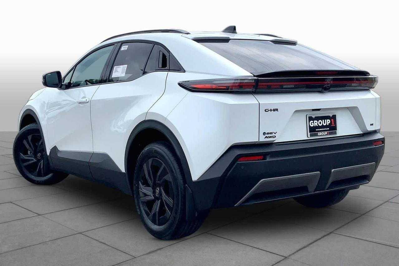 2026 Toyota C-HR SE Folsom CA