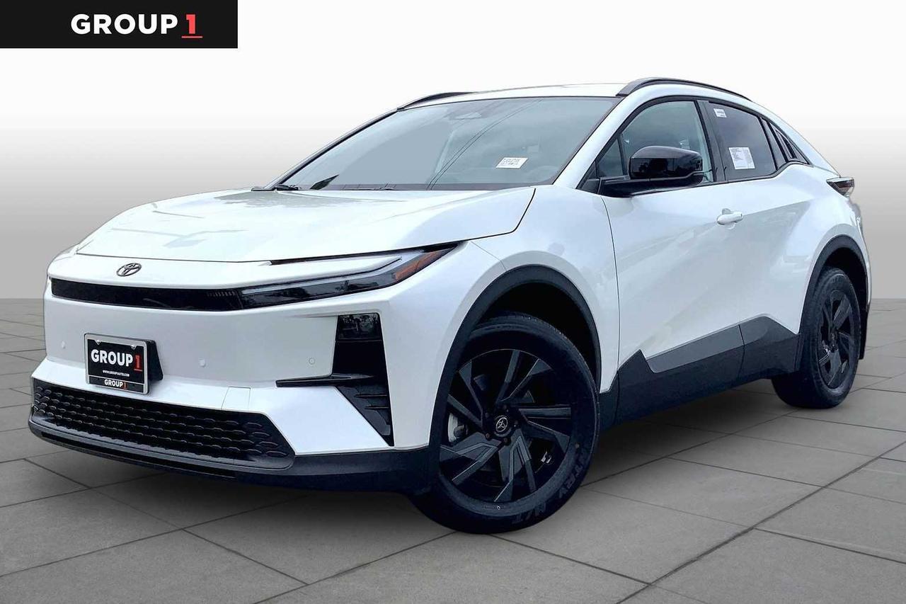 2026 Toyota C-HR SE