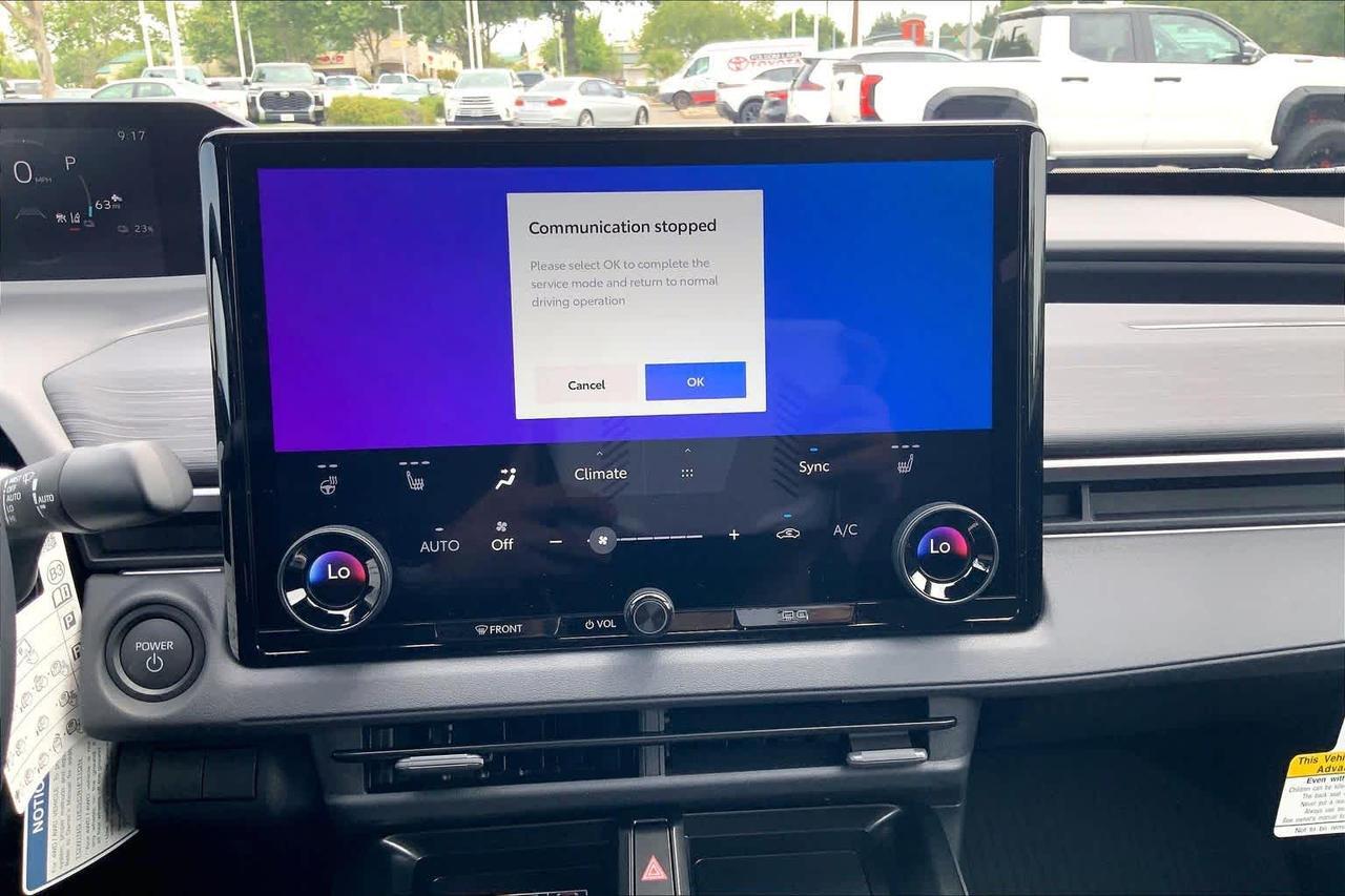2026 Toyota C-HR SE Folsom CA