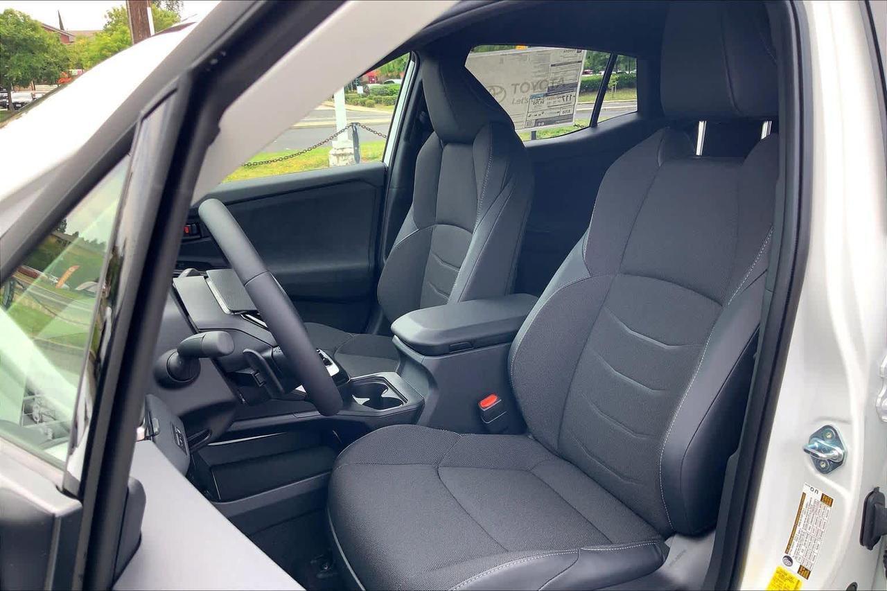 2026 Toyota C-HR SE Folsom CA