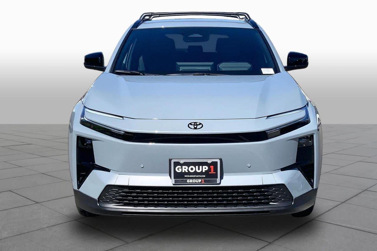 2026 Toyota C-HR SE