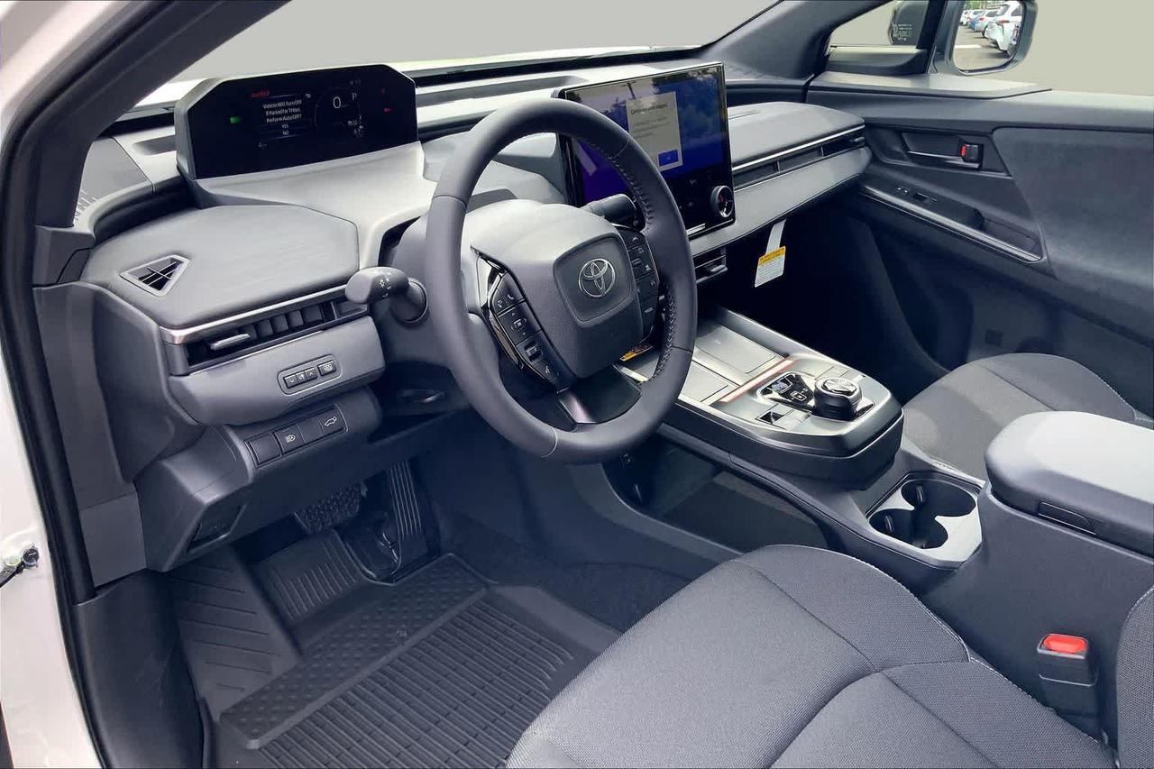 2026 Toyota C-HR SE Folsom CA