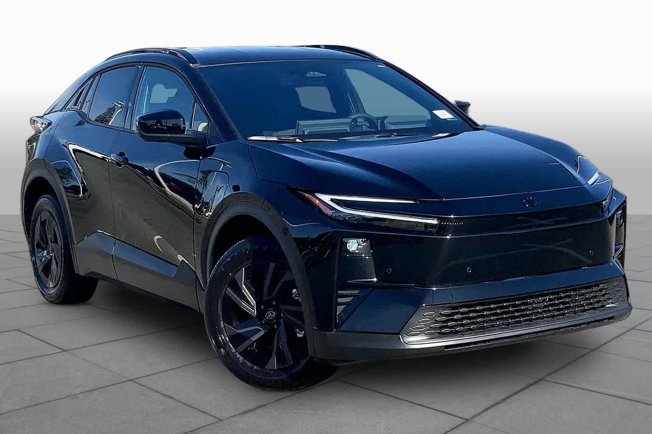 2026 Toyota C-HR SE