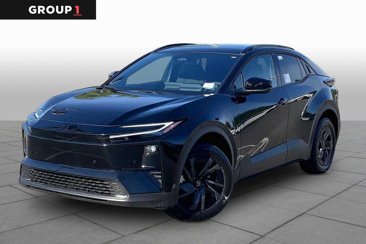 2026 Toyota C-HR SE