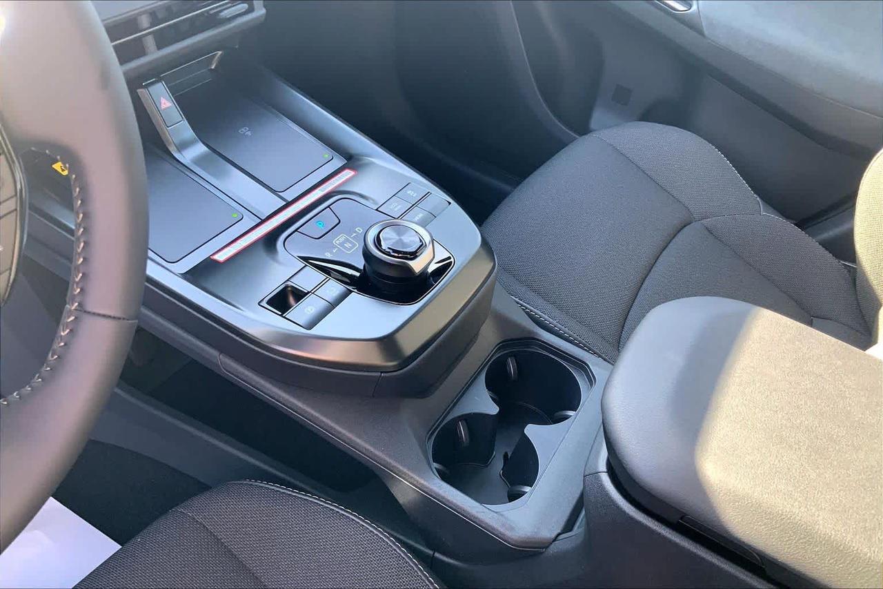 2026 Toyota C-HR SE Folsom CA