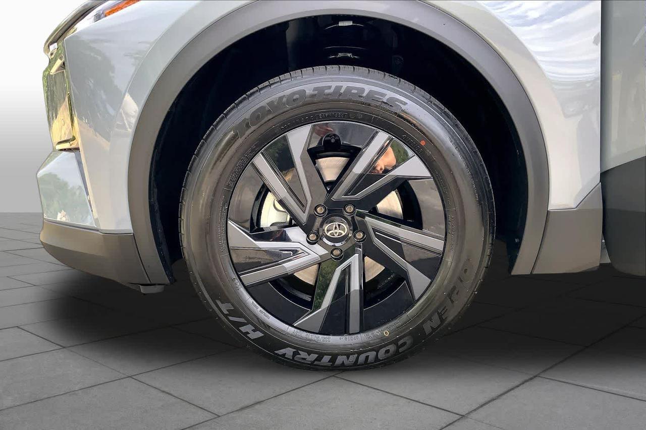 2026 Toyota C-HR SE Folsom CA