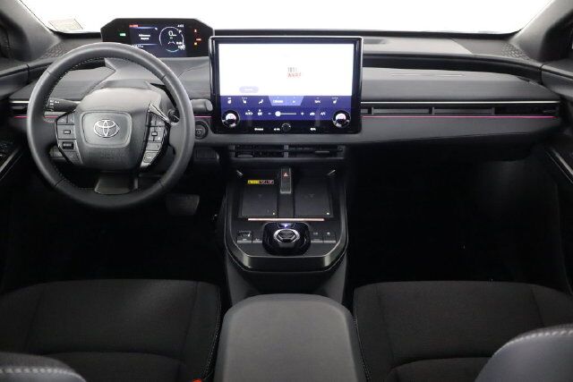 2026 Toyota C-HR SE Raleigh NC
