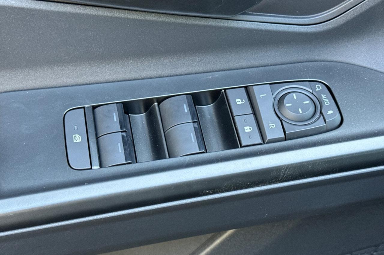 2026 Toyota C-HR SE Roseville CA
